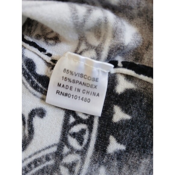 Perrs New York Women’s Black White Cardigan Sweater Beaded Design Size M - Picture 16 of 16